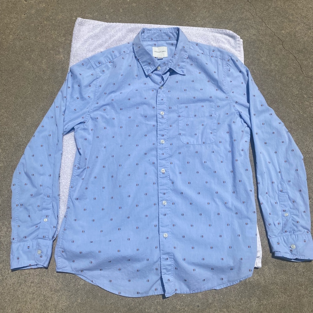 Men’s American Eagle Button Down Shirt
